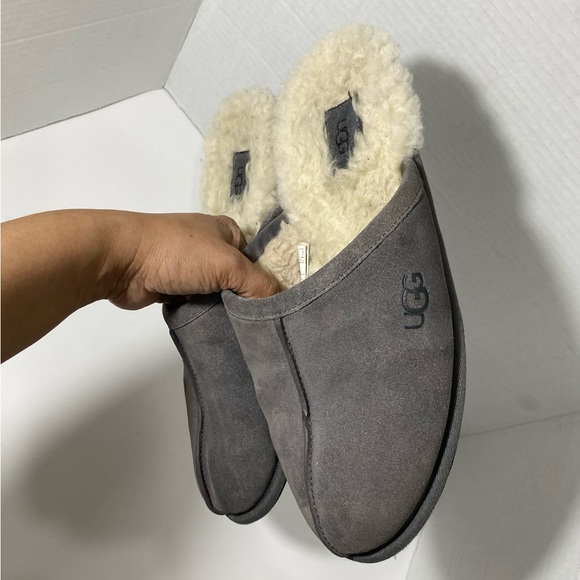 Ugg Men's Scuff Suede Grey Slippers Size 10 - Picture 3 of 10